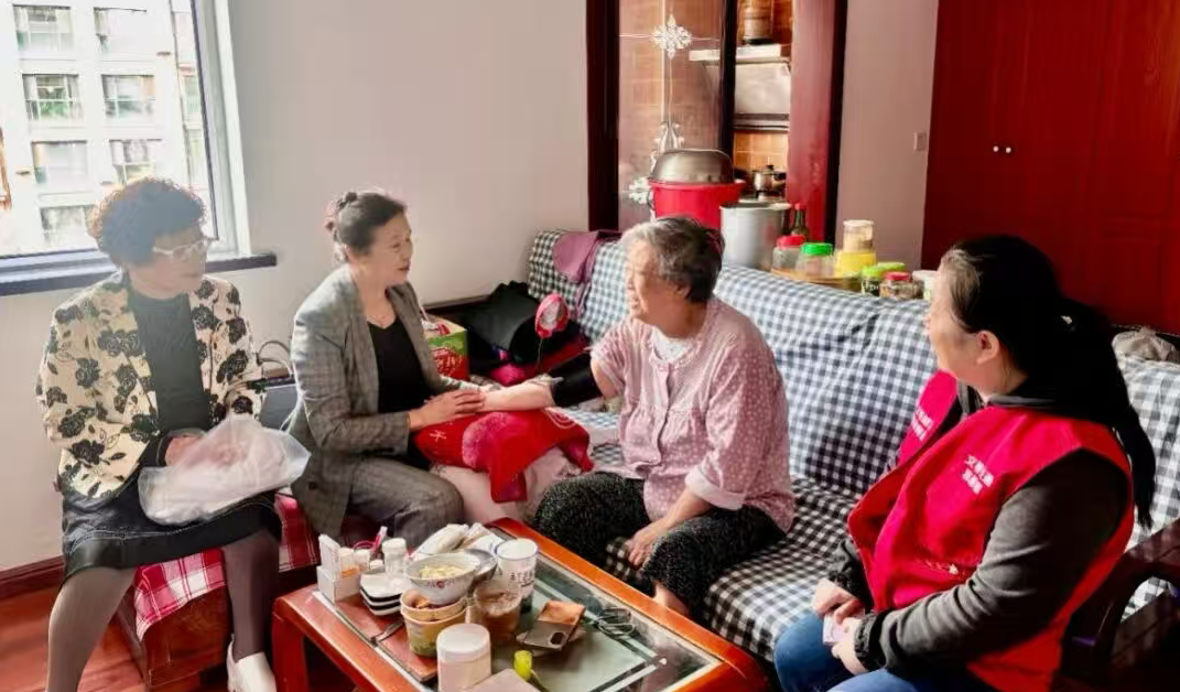 兵管家暖心行动｜以戎装之责，护夕阳之暖